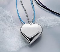 Naszyjnik w kształcie serca